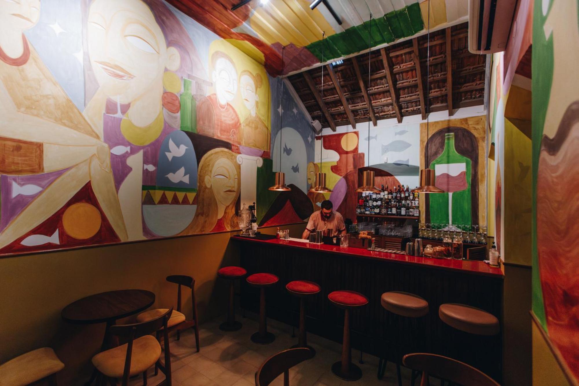 Готель The Project Cafe Aldona Екстер'єр фото